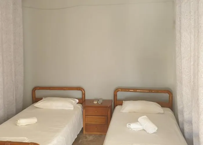 Pansion Marousa Διαμέρισμα Μέθανα