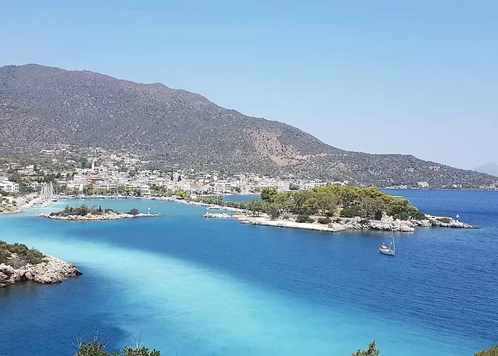 Pansion Marousa Μέθανα